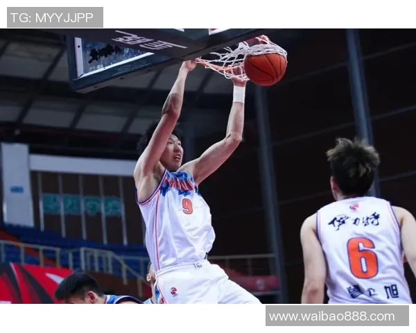 新疆主帅宣布退役,成为俱乐部青训总监掌舵未来 新疆主帅宣布退役,成为俱乐部青训总监掌舵未来